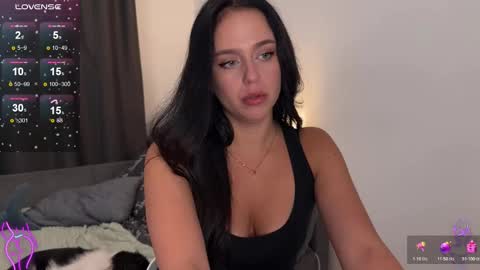 Snapshot of megan_nilson chatting on October 24, 2025, 3:30 pm Megan online show from October 24, 2025, 3:30 pm