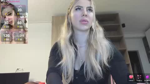 Snapshot of megan_ros_ chatting on March 3, 2025, 3:42 pm Megan online show from March 3, 2025, 3:42 pm