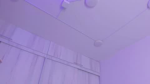 megan online show from November 6, 2025, 3:07 am