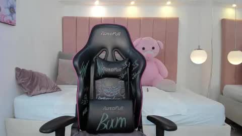 Megan online show from March 5, 2026, 12:12 pm