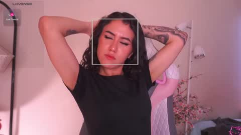 MEGAN  online show from May 5, 2026, 4:26 pm