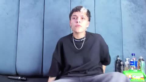 megan_thompsonn_ online show from April 30, 2026, 2:40 am