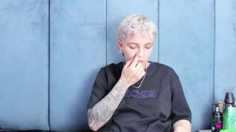 megan_thompsonn_ online show from June 27, 2026, 2:49 am