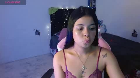 Carolina online show from December 16, 2025, 2:05 am