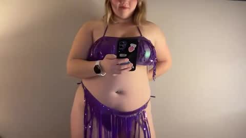 Snapshot of meganashleyy212 chatting on February 2, 2025, 3:43 am Meganashleyy212 online show from February 2, 2025, 3:43 am