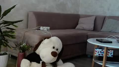 Megan online show from July 27, 2026, 6:37 pm