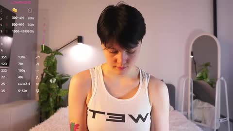 Michelle online show from February 20, 2025, 5:01 am