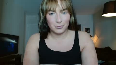 Megan Cox online show from December 4, 2024, 8:51 pm