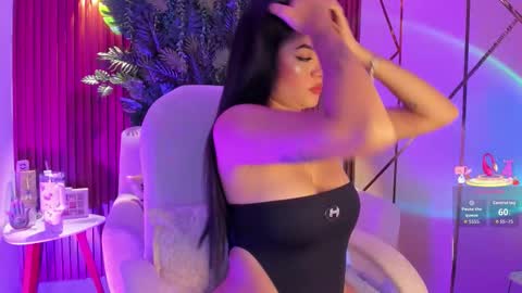 Megan Nice to meet you  online show from November 1, 2025, 6:43 pm