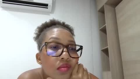 megan        online show from June 26, 2026, 2:49 am