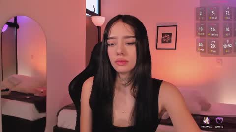 Snapshot of meganlake chatting on June 19, 2026, 1:37 pm megan lake online show from June 19, 2026, 1:37 pm