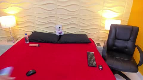 Snapshot of meganlarsson chatting on September 16, 2025, 11:55 am meganlarsson online show from September 16, 2025, 11:55 am