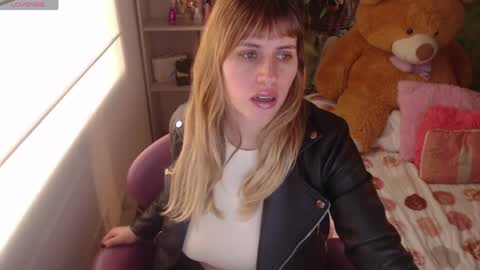 MEGAN online show from April 28, 2026, 5:29 pm
