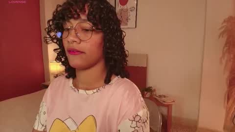 Snapshot of meganlux_1 chatting on June 8, 2026, 7:58 pm - 29p online show from June 8, 2026, 7:58 pm