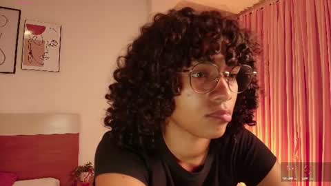Snapshot of meganlux_1 chatting on June 14, 2026, 2:24 am - 29p online show from June 14, 2026, 2:24 am
