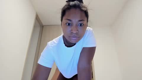 meganmir1 online show from January 25, 2025, 12:17 am