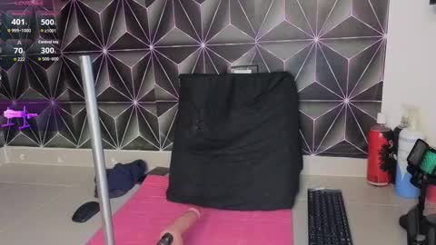 Megan online show from December 17, 2025, 11:49 am