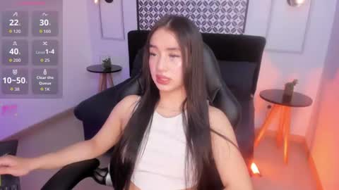 Snapshot of megann_blaze chatting on July 22, 2026, 7:05 pm Megan online show from July 22, 2026, 7:05 pm