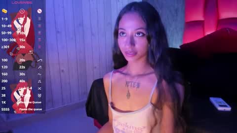 Snapshot of megannbabby chatting on September 12, 2025, 12:11 am online show from September 12, 2025, 12:11 am