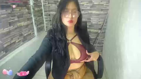 i am megan seduce me and lets fulfill all our naughty thoughts boss. model indepent online show from September 12, 2025, 12:38 pm