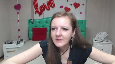 Snapshot of meganpirs chatting on April 25, 2026, 5:10 am MeganPirs online show from April 25, 2026, 5:10 am