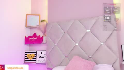 Snapshot of meganrosse__ chatting on May 24, 2026, 7:30 pm Megan online show from May 24, 2026, 7:30 pm