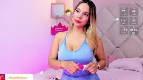Snapshot of meganrosse__ chatting on May 30, 2026, 6:38 pm Megan online show from May 30, 2026, 6:38 pm