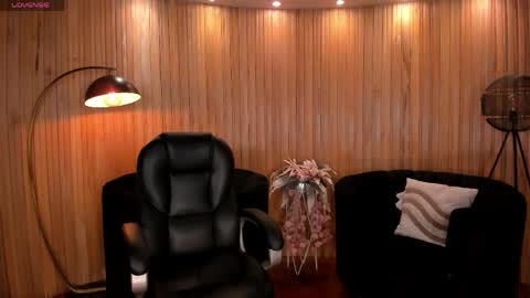 Snapshot of meganscottx chatting on May 21, 2026, 11:39 am Megan online show from May 21, 2026, 11:39 am