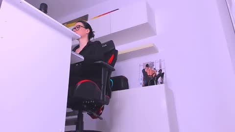 Snapshot of meganstones chatting on December 21, 2024, 4:36 pm Megan online show from December 21, 2024, 4:36 pm