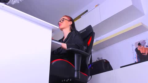 Snapshot of meganstones chatting on September 24, 2025, 7:50 pm Megan online show from September 24, 2025, 7:50 pm