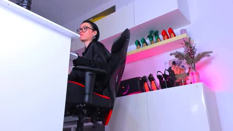 Snapshot of meganstones chatting on February 5, 2026, 10:58 pm Megan online show from February 5, 2026, 10:58 pm