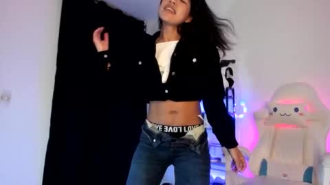 Snapshot of meganthompsonn chatting on February 21, 2026, 8:37 am Megan online show from February 21, 2026, 8:37 am