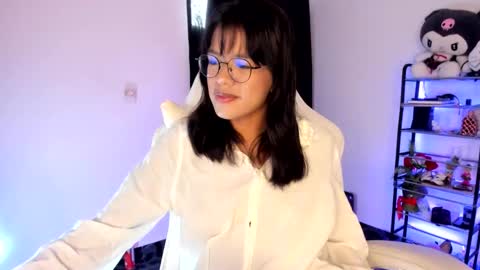 Snapshot of meganthompsonn chatting on March 9, 2026, 12:09 pm Megan online show from March 9, 2026, 12:09 pm