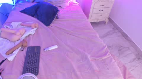 M E G A R A online show from January 3, 2025, 7:38 am