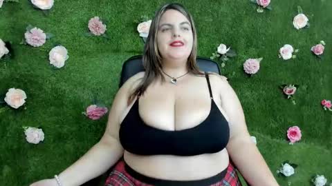 megatitts_ online show from September 23, 2025, 7:17 pm