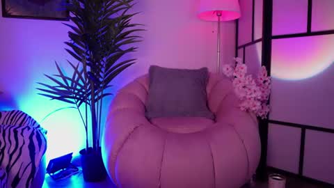 Snapshot of megga_bluee chatting on July 29, 2026, 11:36 pm megga_bluee online show from July 29, 2026, 11:36 pm