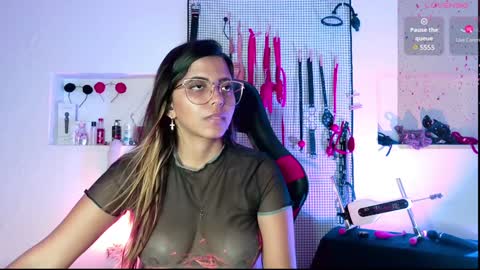 Snapshot of meggan_greey chatting on January 17, 2025, 4:49 am Your best slave online show from January 17, 2025, 4:49 am