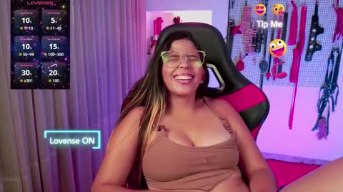 Snapshot of meggan_greey chatting on September 29, 2025, 4:23 pm Your best slave online show from September 29, 2025, 4:23 pm