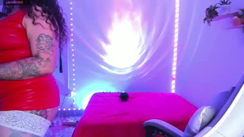   online show from October 3, 2025, 11:24 pm