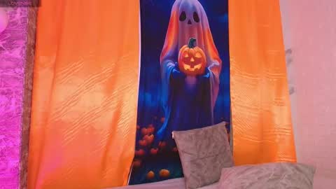 megganfoxy online show from October 13, 2025, 7:47 pm