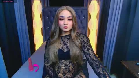 meggan  . maria shantal online show from February 3, 2026, 6:22 am