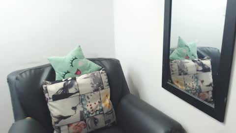 meghan online show from February 14, 2025, 6:56 am