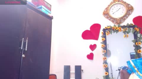 Snapshot of meghan_crouch chatting on October 28, 2025, 6:10 pm MEGHAN online show from October 28, 2025, 6:10 pm