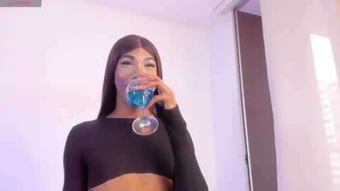 meghanallen_ online show from April 24, 2026, 10:01 pm