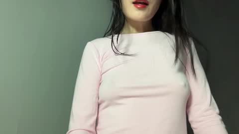 Mei online show from June 10, 2026, 5:45 pm