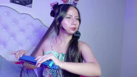 Snapshot of mei_hells chatting on March 13, 2026, 11:22 pm Mei online show from March 13, 2026, 11:22 pm