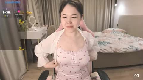 Snapshot of mei_kitahara chatting on January 12, 2026, 3:17 pm Mei online show from January 12, 2026, 3:17 pm