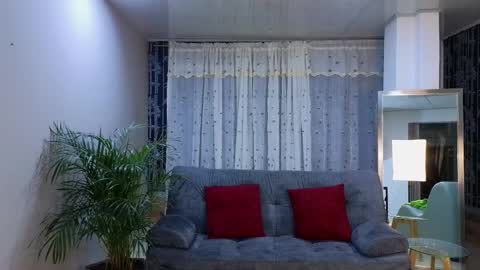 Snapshot of mei_naughtycat chatting on February 10, 2025, 11:23 pm Mei online show from February 10, 2025, 11:23 pm