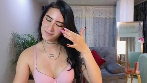 Snapshot of mei_naughtycat chatting on March 1, 2025, 2:04 am Mei online show from March 1, 2025, 2:04 am