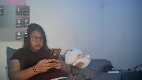 mei chang online show from December 18, 2024, 3:04 am